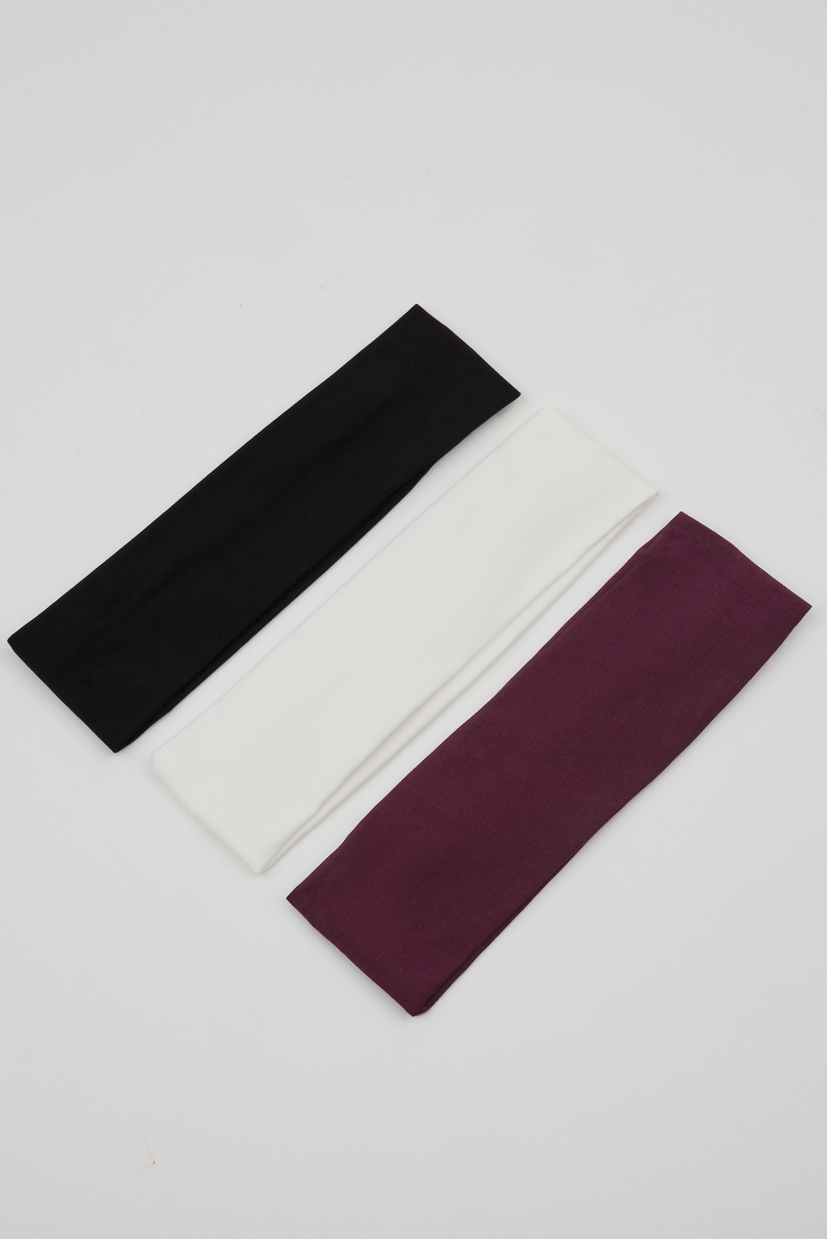 Alternative view of Set of 3 Stretchy Headbands