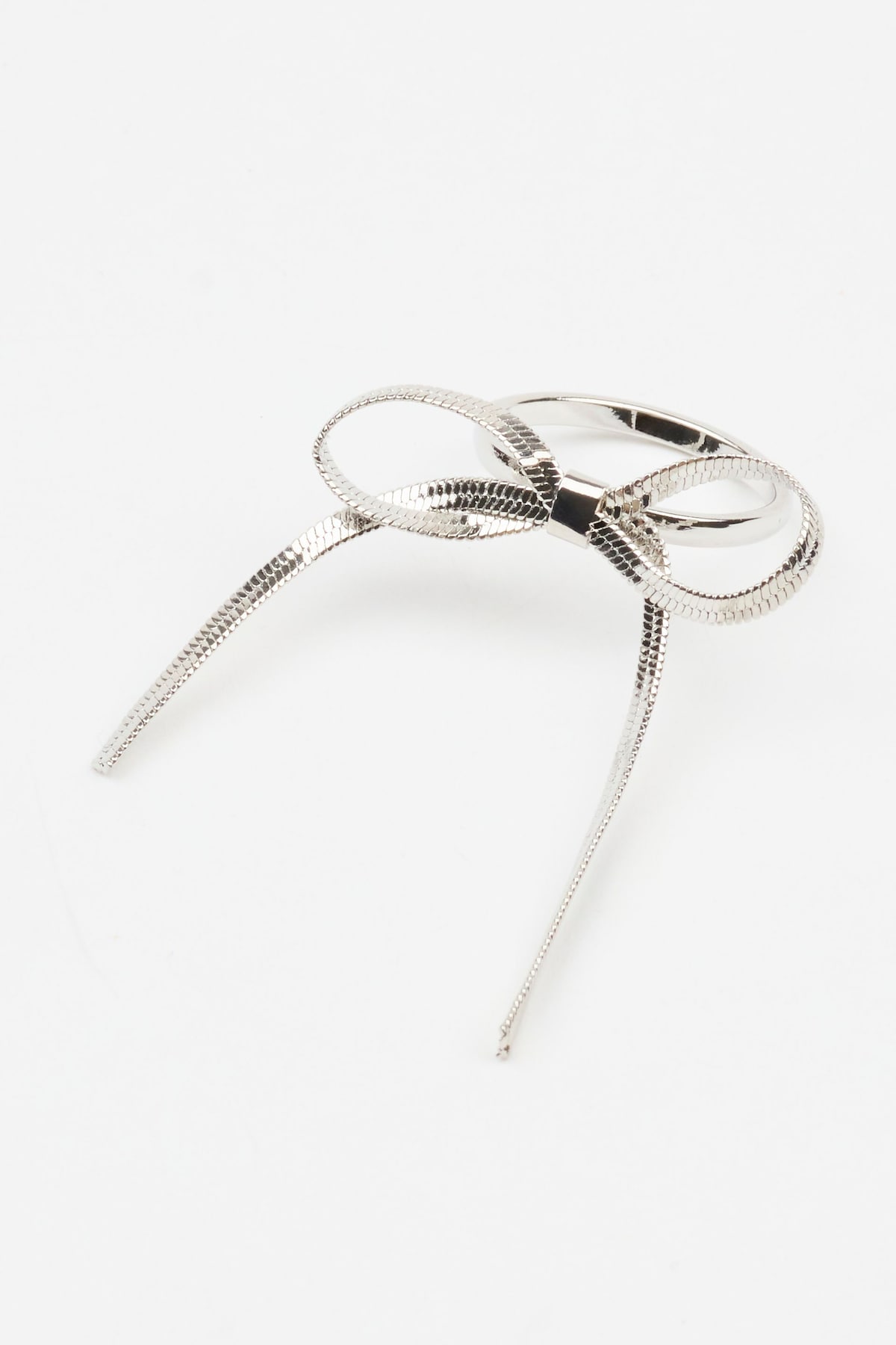 Alternative view of Snake Chain Ring