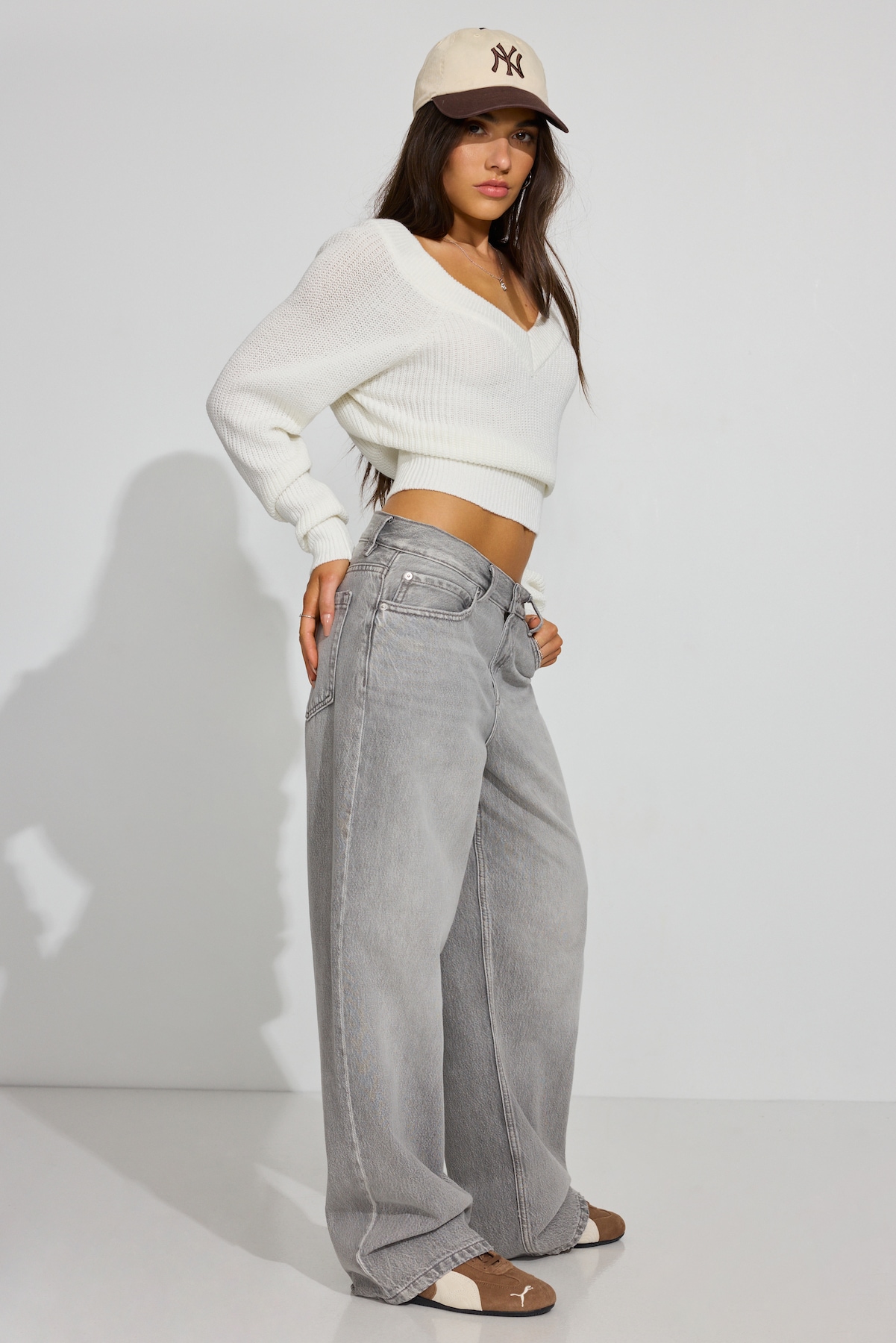 Alternative view of Low Rise Baggy Jeans