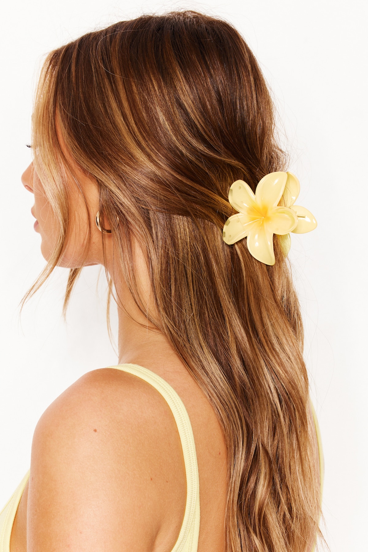 Alternative view of Flower Hair Claw