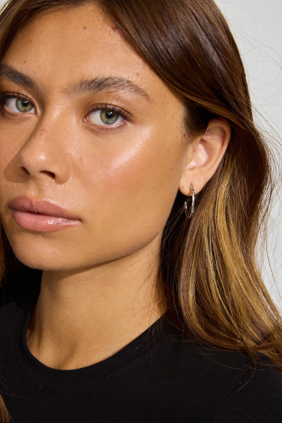 Alternative view of Set of 3 Textured Open Hoop Earrings
