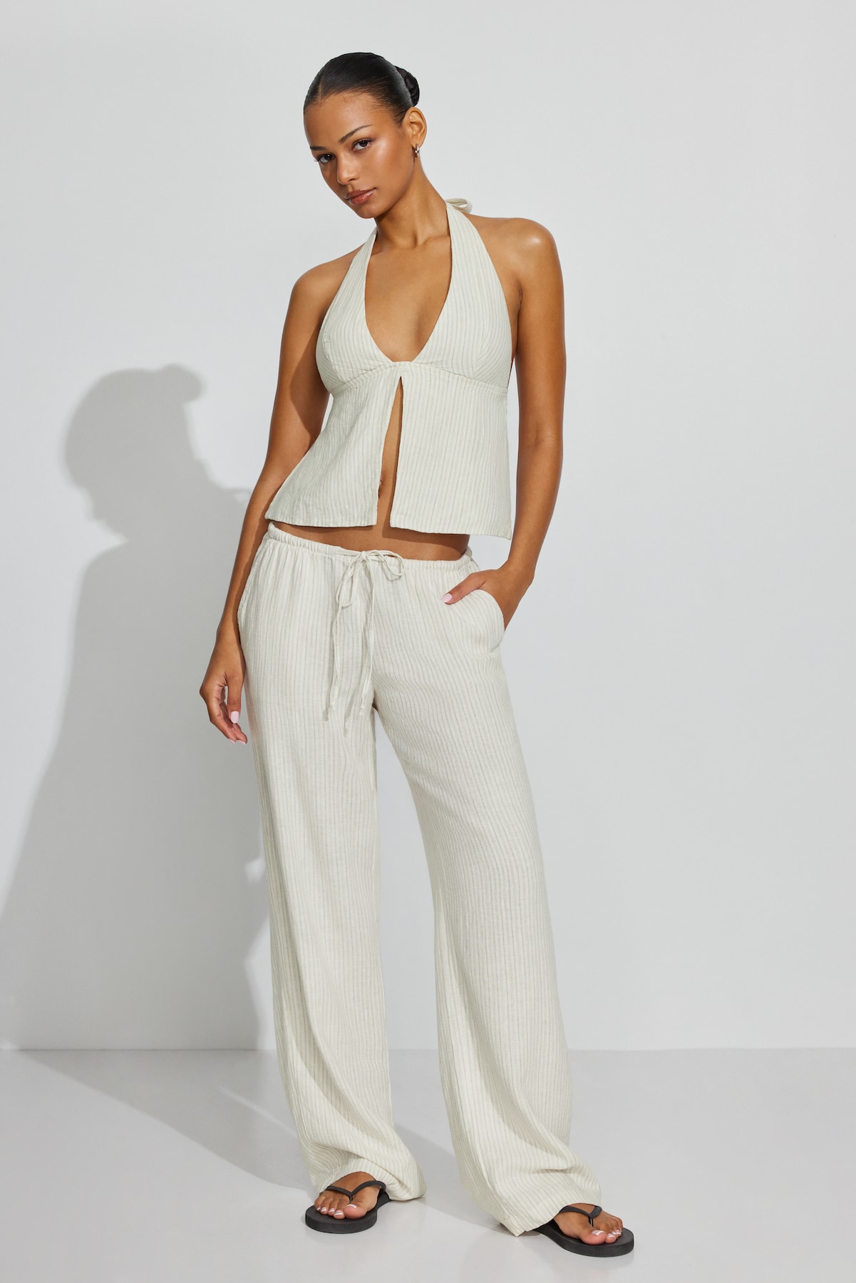 Alternative view of Clean Linen Pants