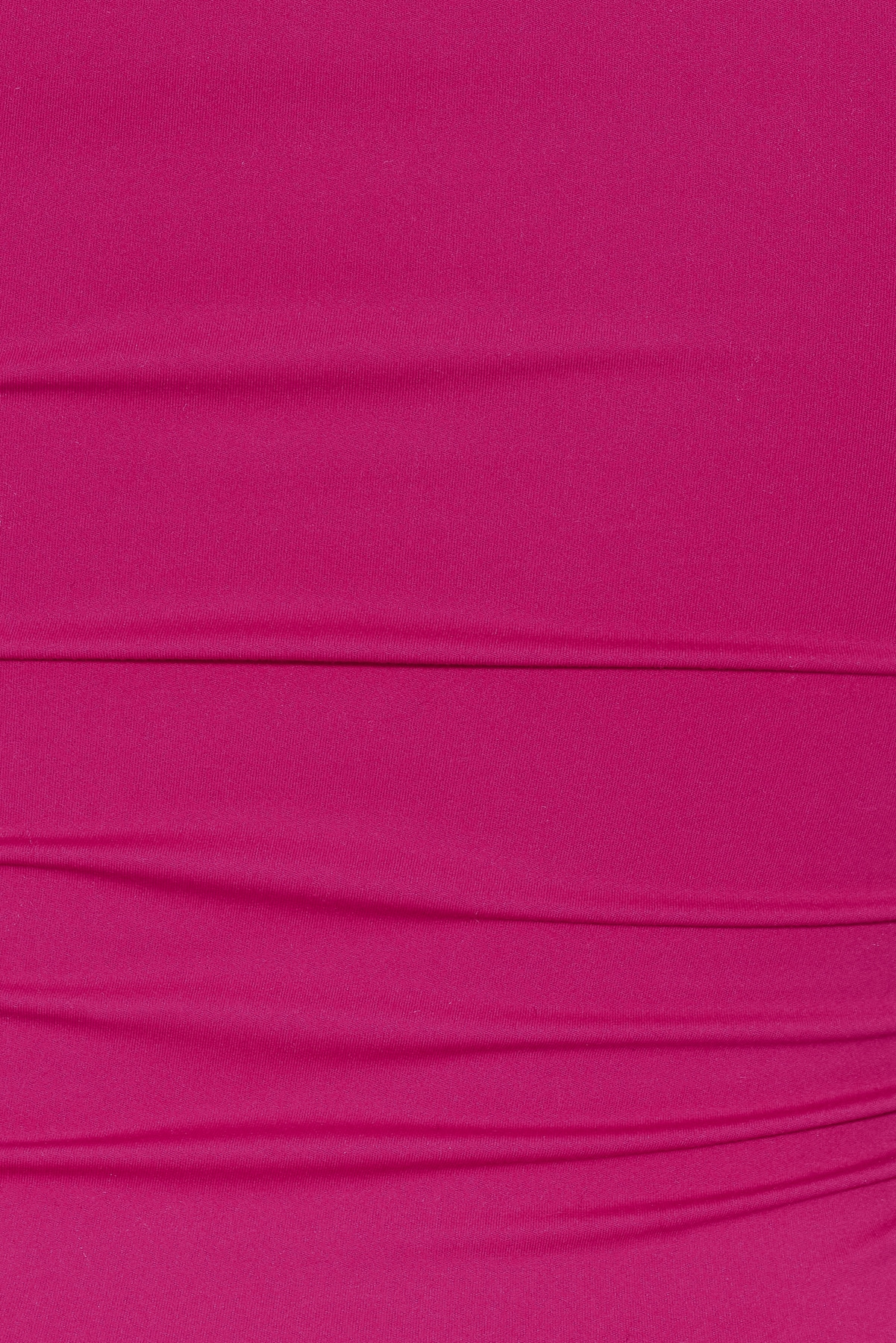 Sleek Sweetheart T-Shirt - Image 4