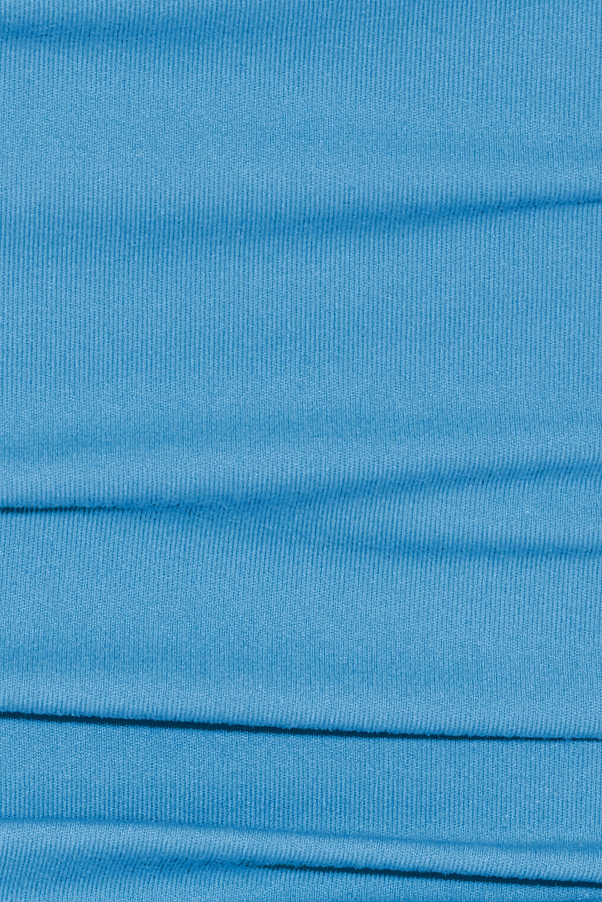 Sleek Sweetheart T-Shirt - Image 5